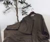 ABAYA OVERSIZE AJMAN – TAUPE Abayas confectionnées en Algérie par Jazaak Store