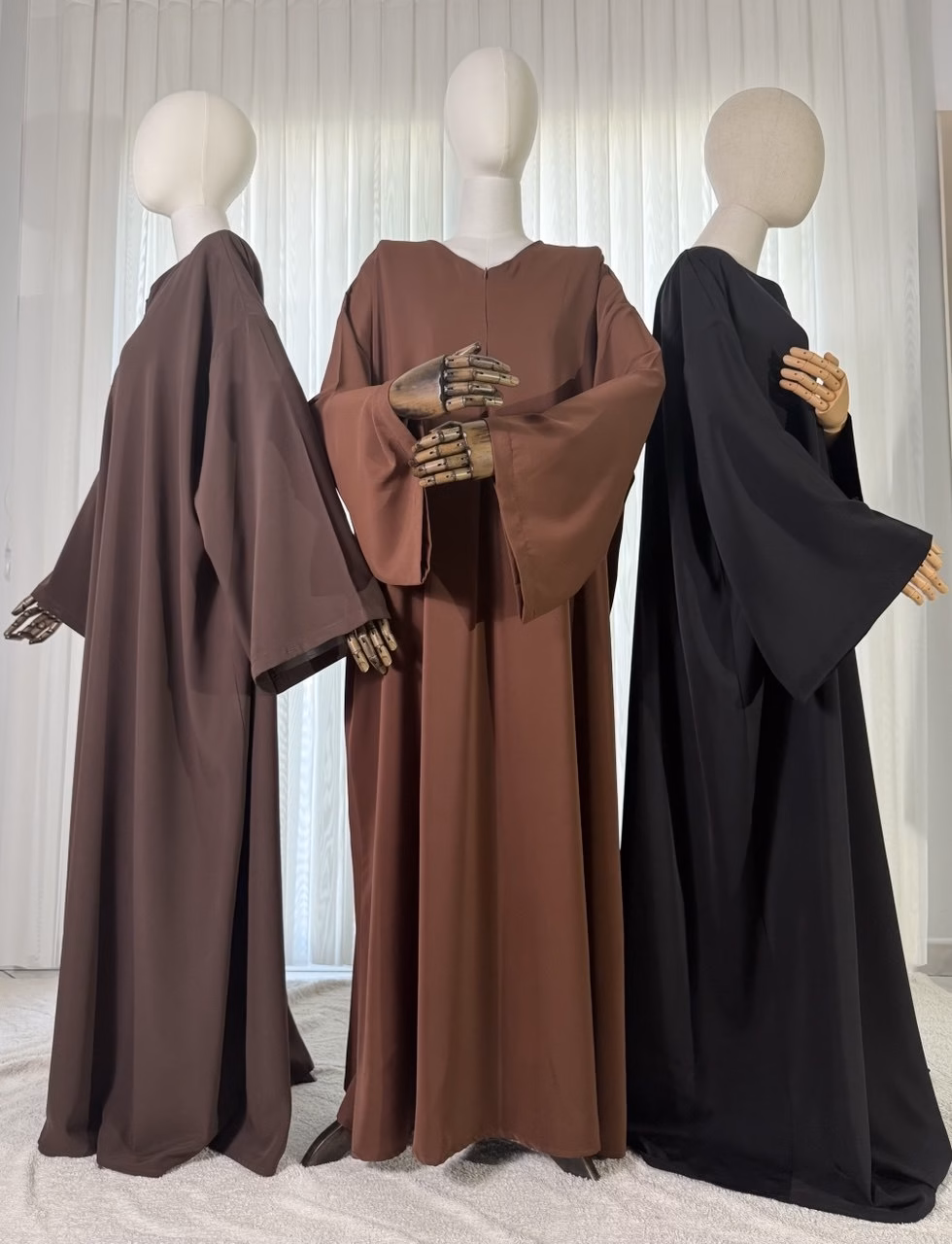 Abaya Fluide Chypre III – chocolat camel noir Abaya Fluide Chypre III - chocolat camel noir